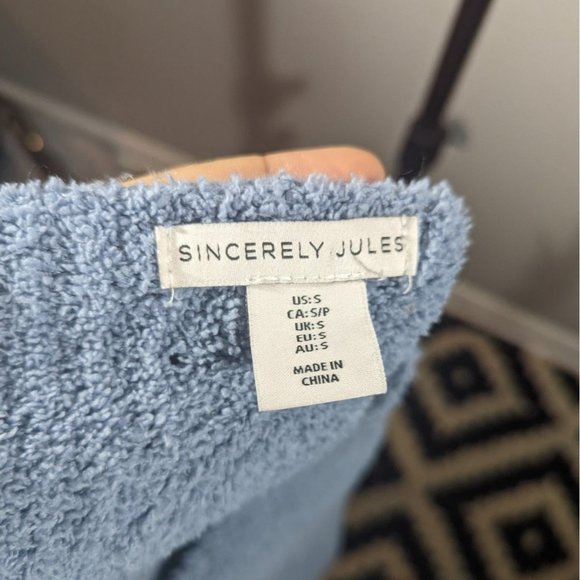 Sincerely Jules Baby Blue V Neck Cropped Sweater Women's Size S - Picture 4 of 5